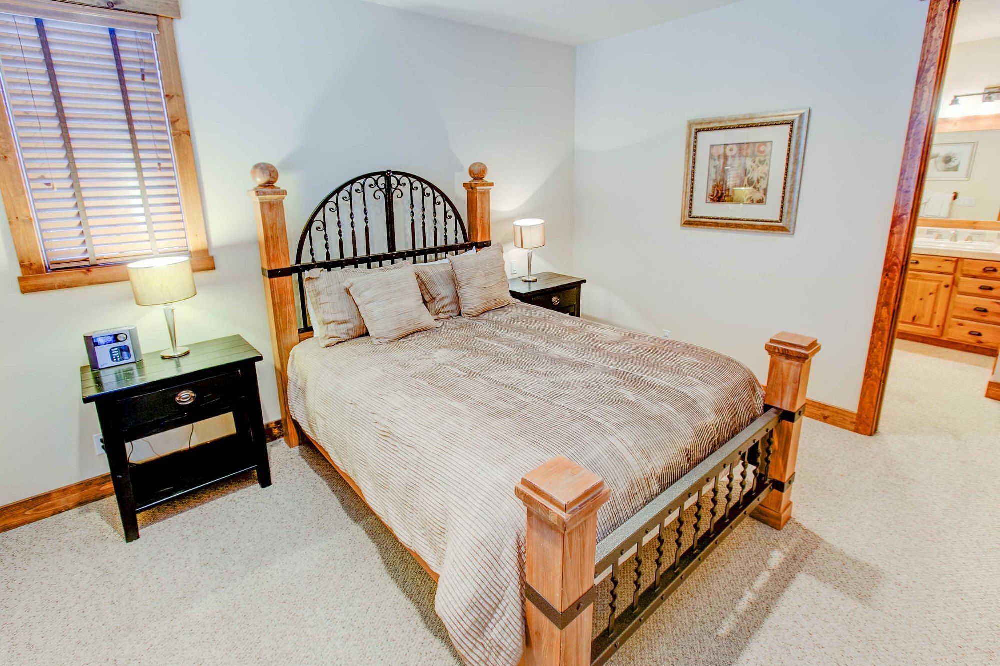 The 1158 - Two Bedroom Apartamento